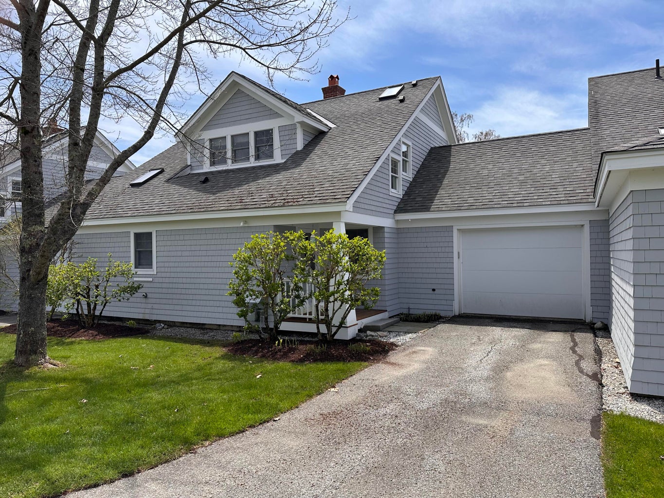https://sailawaymaine.com/wp-content/uploads/2025/05/20250508185133703826000000-o.jpg